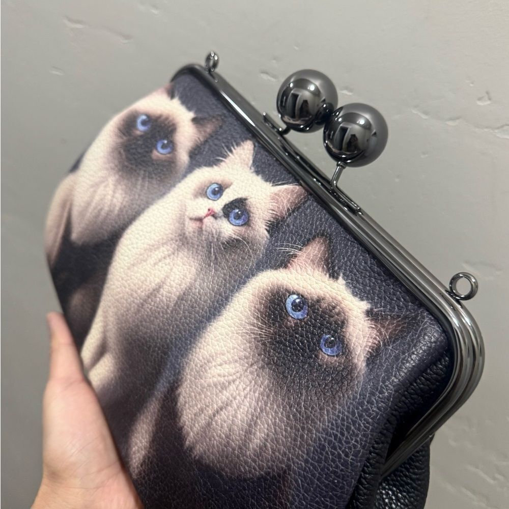 Unique Cats Print Pebble Cowhide Handmade Large Ball Kisslock Handbag, Multi Use - Picture 13 of 16